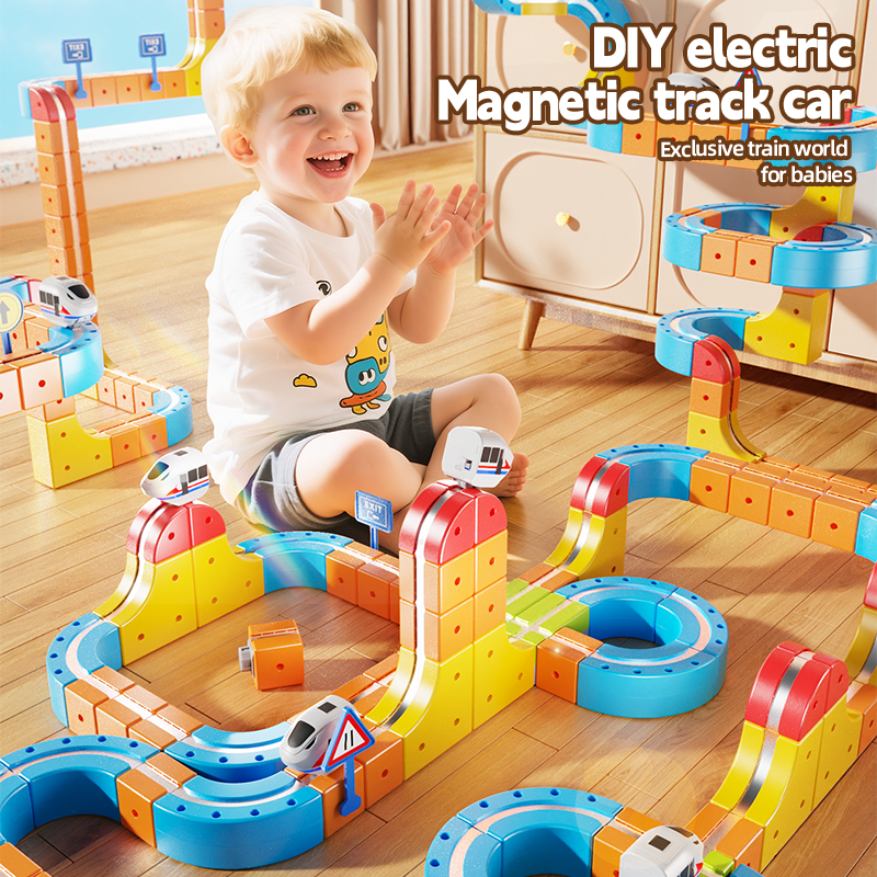 Magnetic Car Track Building Set - 150 Pieces - product view 2
