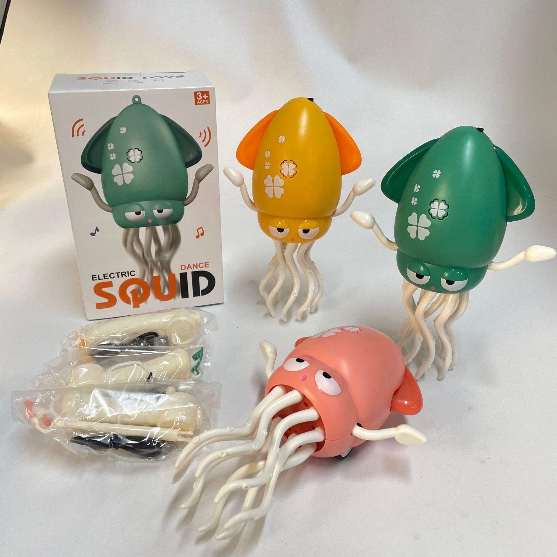 Linked-Chain Dancing Squid Toy