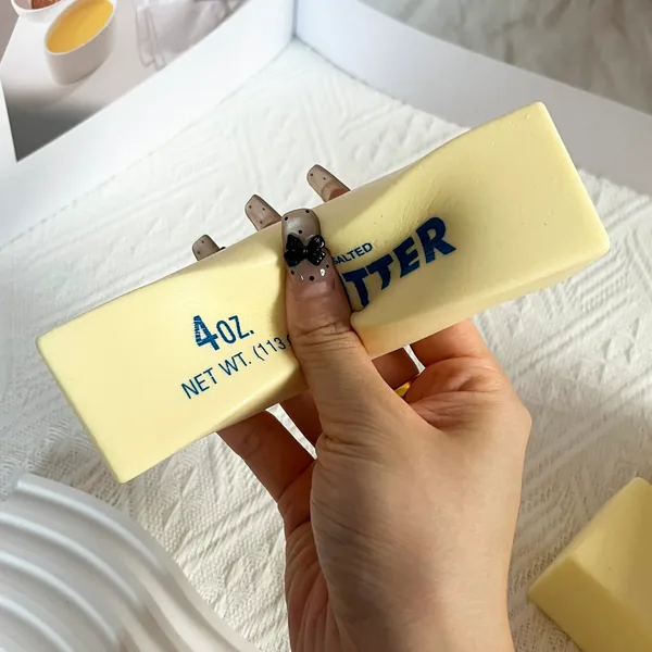 Printed Butter & Cheese Squeeze Sticks - product view 2